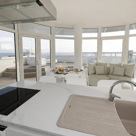 Attico Tour - Vista Mare - Jacuzzi *