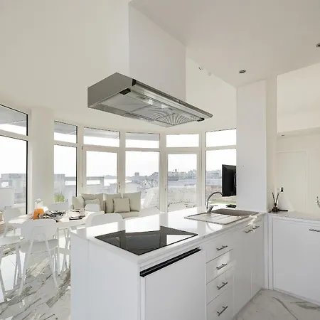 Attico Tour - Vista Mare - Jacuzzi Apartment